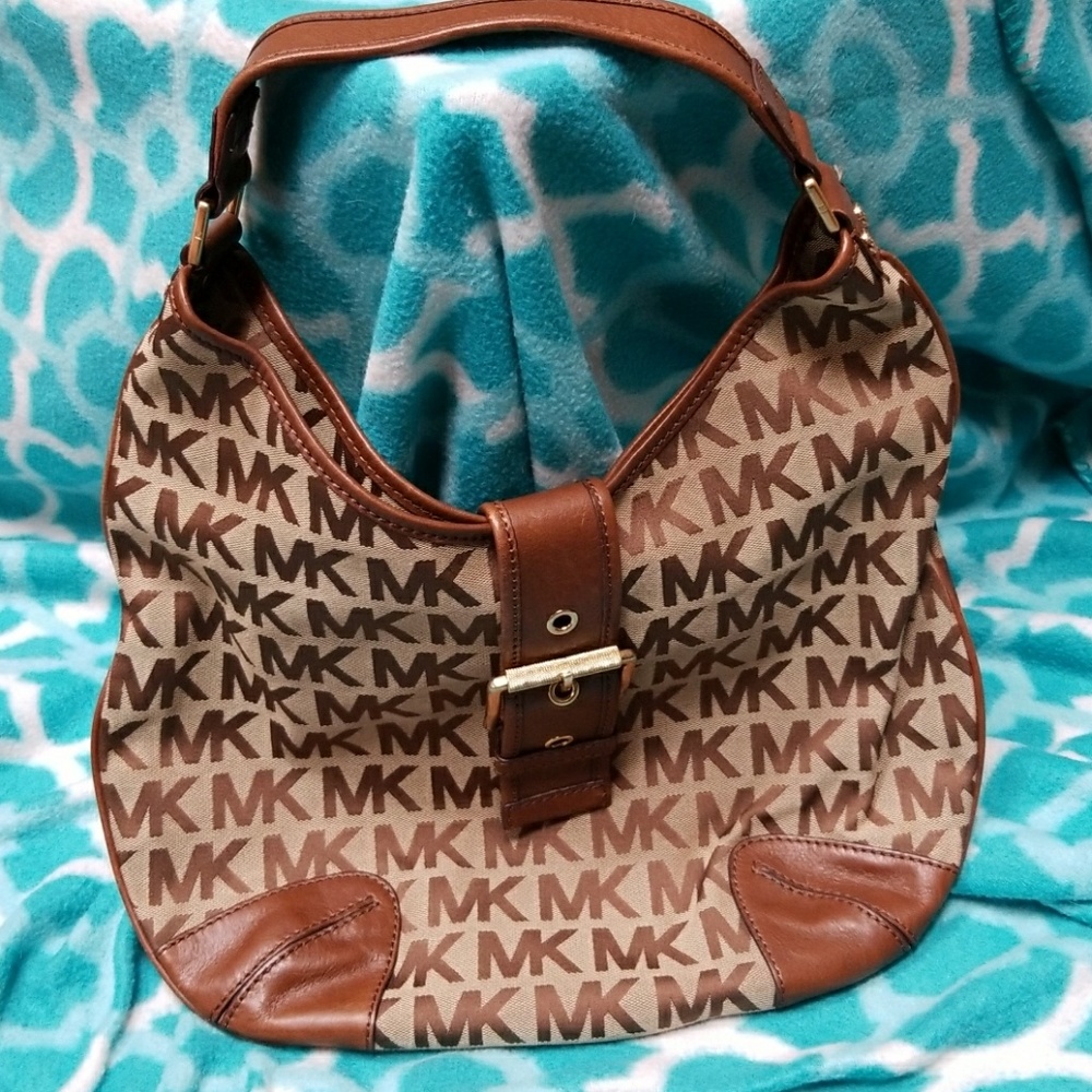 Tan and brown MK shoulder bag